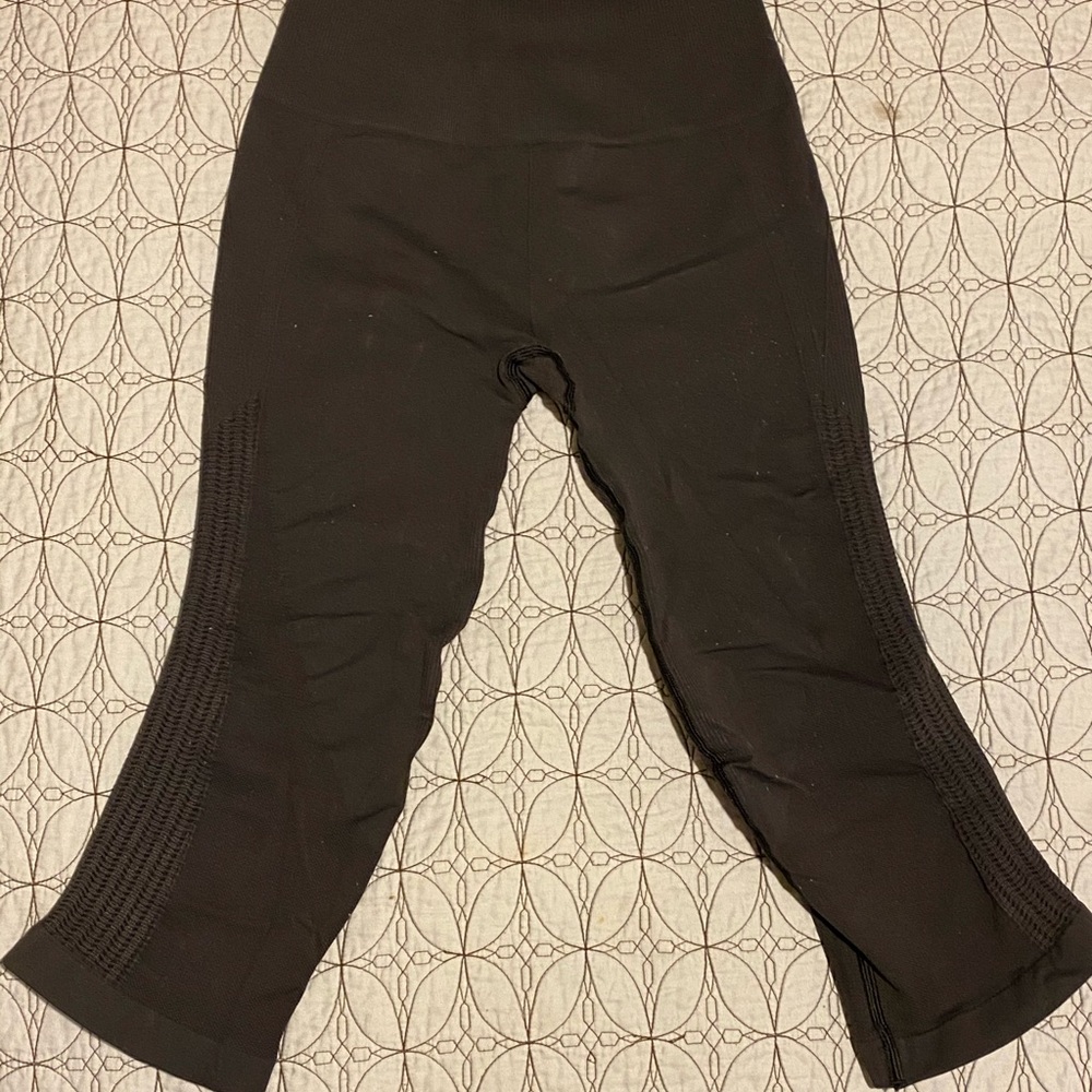 Lululemon Capri leggings